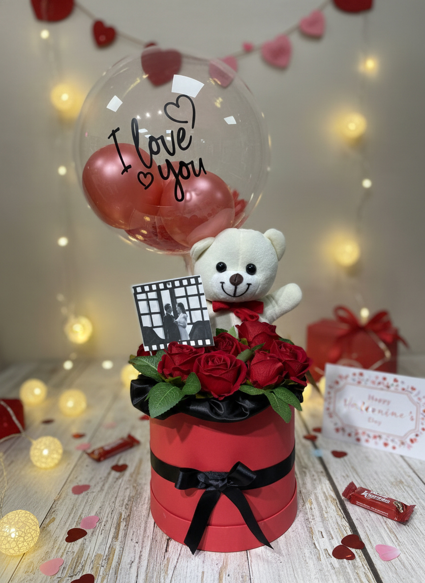 Bobo Balon + Ayıcıklı Kutu Gül Aranjman